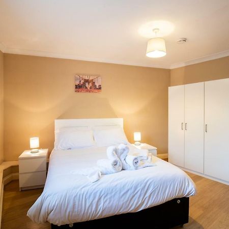 Apartamento Spacious 2Br Flat In Stansted Stansted Mountfitchet Exterior foto