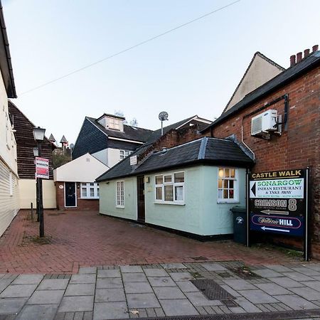 Apartamento Spacious 2Br Flat In Stansted Stansted Mountfitchet Exterior foto