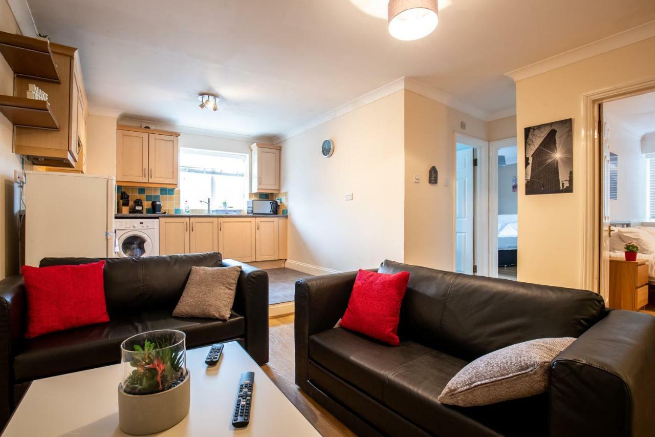 Apartamento Spacious 2Br Flat In Stansted Stansted Mountfitchet Exterior foto
